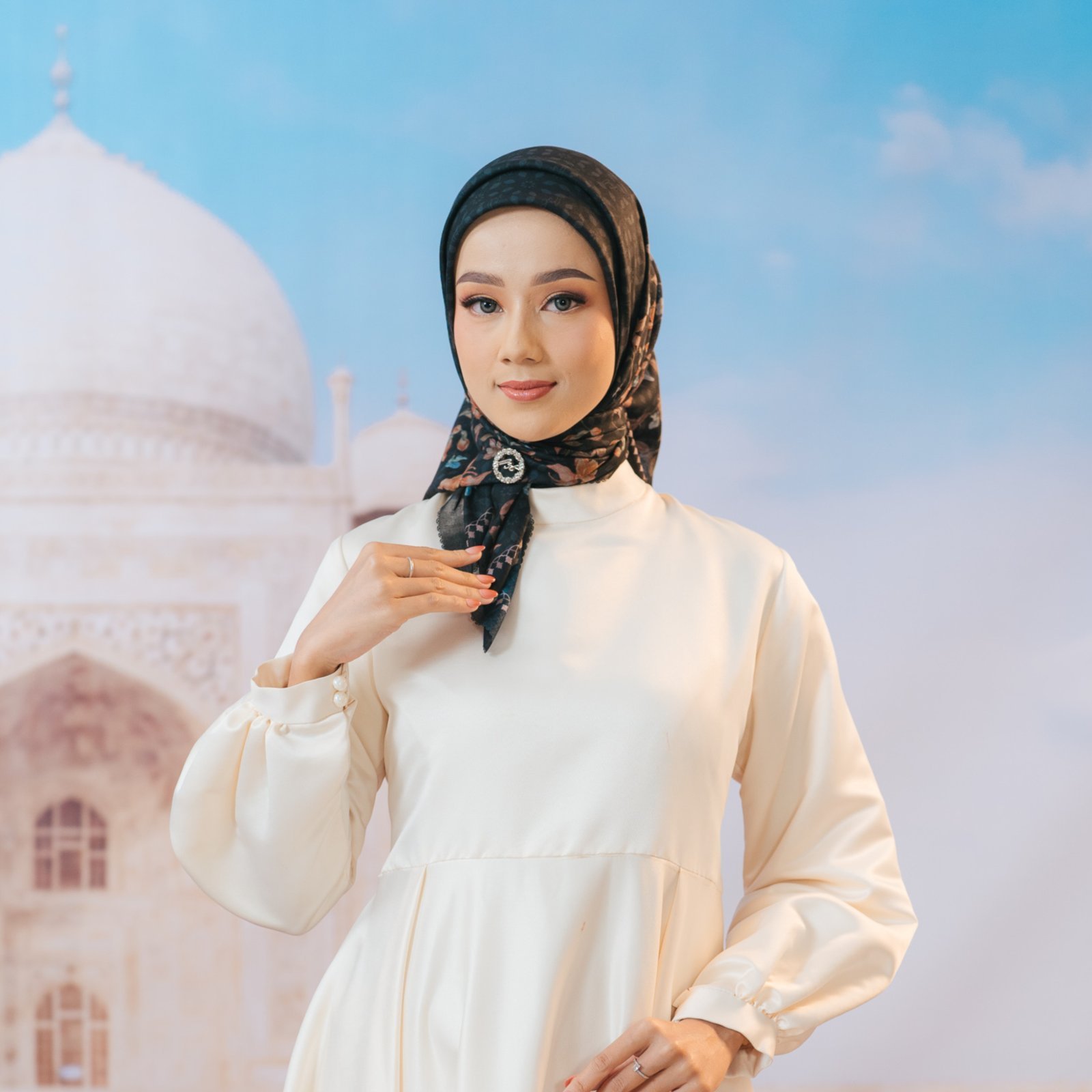 SCARF TAJMAHAL SERIES (hover)